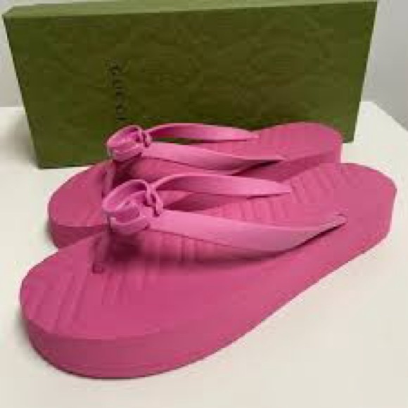 Gucci Marmont Pink Chevron Flip Flops SZ 38 - Picture 1 of 6